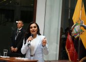 La vicepresidenta se encuentra bien, ejerciendo sus funciones, trabajando normalmente, según su abogado.