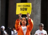 Imagen de archivo de una protesta que exigía la libertad de Julian Assange en Roma.