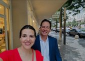 Los exministros de Gobierno María Paula Romo y Henry Cucalón.