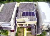 Los sistemas de microgeneración fotovoltaica son instalaciones que generan electricidad utilizando paneles solares fotovoltaicos.