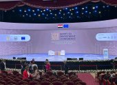 Inversores europeos de sectores como el transporte, la navegación y la energía exploran este domingo oportunidades de inversión y posibilidades para cerrar acuerdos y proyectos millonarios en Egipto, en el marco de la Conferencia de Inversión Egipto-Unión Europea que se desarrolla este fin de semana en El Cairo. EFE/Rosa Soto