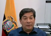 El asambleísta Luis Ricardo Alvarado se presentó, supuestamente, desde el consulado ecuatoriano en Queens a la Comisión de Fiscalización.