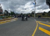 Los estudiantes recorrieron aproximadamente 10 kilómetros hasta llegar al sitio donde protestaron vehementemente contra el gobierno.