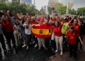 Hinchas españoles durante los festejos por el campeonato de la Eurocopa.