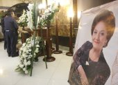 El funeral de Fresia Saavedra se desarrolla en Guayaquil.
