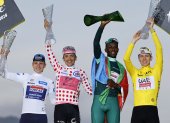 Mejor ciclista joven el belga Remco Evenepoel, el Rey de Montaña, el mejor velocista el eritreo Biniam Girmay    yel ganador general del Tour de Francia, el esloveno Tadej Pogacar del UAE Team Emirates.