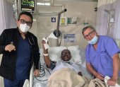 Moacyr Pinto con todo el buen ánimo y su salud mejora, el Dr. Roberto Gilbert le daría el alta en las próximas horas.