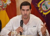 La Fiscalía notificó al ministro Roberto Luque sobre el inicio de una investigación por la contratación de las barcazas.