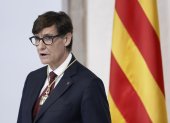El presidente electo de la Generalitat, Salvador Illa, pronuncia un discurso durante su acto de toma de posesión este sábado en Barcelona.