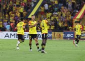 Barcelona derrota a Independiente en el estadio Monumental.
