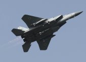 Foto de archivo donde se aprecia un avión de combate F-15.
