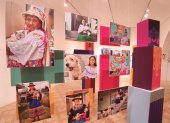Arte. La exposición muestra a las mascotas con sus propietarios.