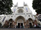 Corredores. La Catedral metropolitana es la iglesia más representativa de Guayaquil y en las próximas semanas abrirá varios espacios destinados al turismo religioso.