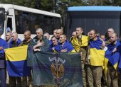 Los prisioneros de guerra ucranianos liberados del cautiverio ruso este sábado 24 de agosto del 2024.
