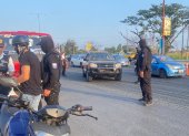 La Gobernación del Guayas realizó un operativo en la León Febres Cordero, en La Aurora, Daule.