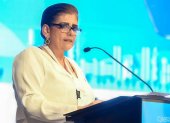 Mónica Palencia denunció a Alejandro Muñoz, secretario de la Asamblea Nacional, quien anunció que el Legislativo no acatará la resolución de un juez.
