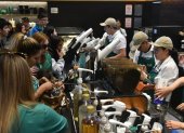 Starbucks, en su primer año abrirá cinco establecimientos.