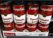 Marca. Un grupo de latas de la sopa Campbell.