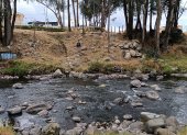 El río Yanuncay se mantiene en estiaje debido a que su caudal se mantiene en 1.17 metros cúbicos por segundo.
