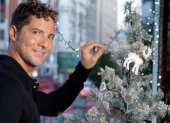 David Bisbal tiene 45 años.