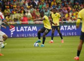 Durante el partido de Ecuador ante Paraguay, el Gobierno decidió suspender los cortes de luz.