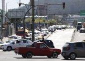 El sistema de restricción vehicular funciona en la capital de lunes a viernes en dos horarios.