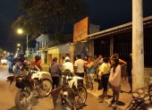 Hecho. Los vecinos solicitan más seguridad, con los cortes de luz aumentaron las muertes violentas en el cantón.