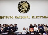 Imagen de archivo de la consejera presidenta del Instituto Nacional Electoral (INE) Guadalupe Taddei (c).