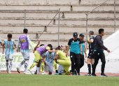El festejo de los jugadores del Cumbayá tras el gol del triunfo sobre D. Cuenca.