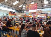Espacio. En el patio de comidas del mercado se puede encontrar variada gastronomía tradicional.