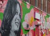 Un mural de la vicepresidenta de EE.UU. y candidata demócrata a la Casa Blanca, Kamala Harris, en Mount Airy, Filadelfia, Pensilvania, ested martes 5 de noviembre de 2024, día de las elecciones.