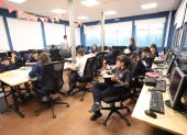 Actividades. Varios estudiantes asisten a una jornada de clases en el María de Guadalupe en un día reciente.