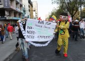 Organizaciones sociales protestan contra Noboa en Quito.