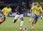 Enner Valencia abrió el marcador 1-0 ante Colombia.