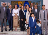 Los embajadores Cristian Espinosa, Mauricio Montalvo, la ministra Romina Muñoz, Liany Certain, Mónica Espinel de Reich, Adriana Ospina, Ernesto Hidalgo, Eduardo Tábara Castro y su familia.
