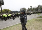 Serían al menos 1.300 policías desplegados esta tarde.