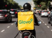 Labor. Una de las personas que trabaja como repartidor en la empresa Glovo.