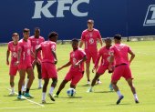 Los rayados entrenan con la mirada puesta en ganar el título y cobrar revancha ante los albos.