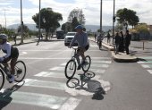 La nueva ciclovía en la av. De La Prensa tiene una inversión de 363.000 dólares y una una extensión de 4.5 kilómetros.