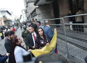 La vicepresidenta de Ecuador, Verónica Abad, intentó ingresar hacia las oficinas de la dependencia que dirige este lunes 23 de diciembre.