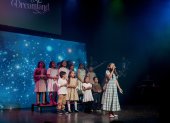 Show. Coros y banda en vivo fueron parte del espectáculo que brindó la iglesia Familia de Dios por Navidad.