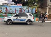 Un hombre fue asesinado al costado de una tarima de años viejos, en Portoviejo, la tarde de este lunes 30 de diciembre del 2024.