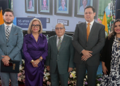 Kirk Mora, Patricia Ayala de Coronel, Ivo Orellana, Danny Mora y Ángeles Chávez.