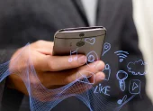 La red pública permite que 1.024 usuarios estén conectados simultáneamente.