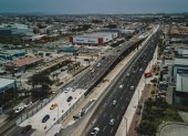 El primer tramo del paso elevado entre las avenidas de las Américas e Isidro Ayora se inauguró en octubre del 2024.