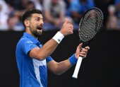 Novak Djokovic Novak Djokovic avanzó a los cuartos de final del Australia Open