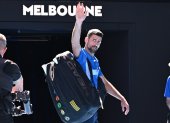 Novak Djokovic se retiró del Abierto de Australia luego de sufrir una dolencia