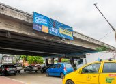 El Municipio reconoció que en 9 pasos vehiculares hay 13 pantallas led.