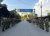 Los militares se desplegaron en los pasos fronterizos terrestres, en donde se restringirá el paso a ciudadanos extranjeros desde el 8 hasta el 10 de febrero.