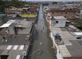 Situación. Los vecinos de Jardim Pantanal quedan bajo el agua con cada lluvia. El alcalde pretende solucionar desalojando a sus habitantes.